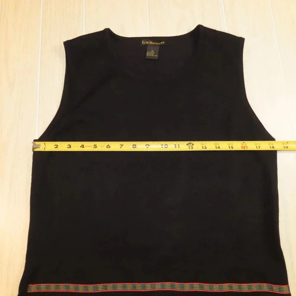 Erin Matthews Sleeveless Knit Top Sweater Christmas Ribbon Trim Size XL - Picture 4 of 6